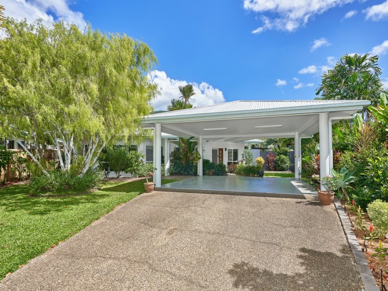7 Spur Close, Clifton Beach QLD 4879