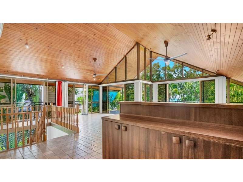 117 Arlington Esp, Clifton Beach QLD 4879