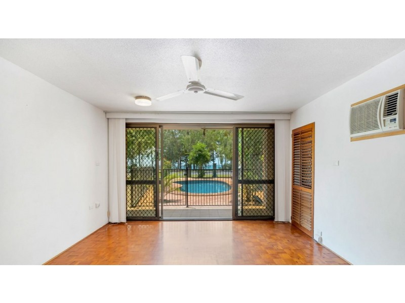 117 Arlington Esp, Clifton Beach QLD 4879