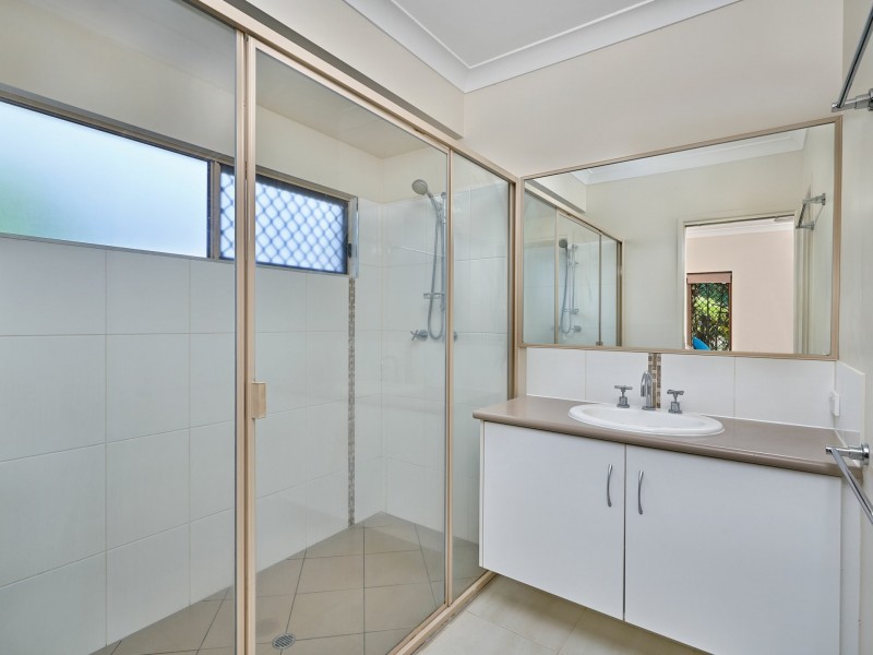 14 McAlister Avenue, Kewarra Beach QLD 4879