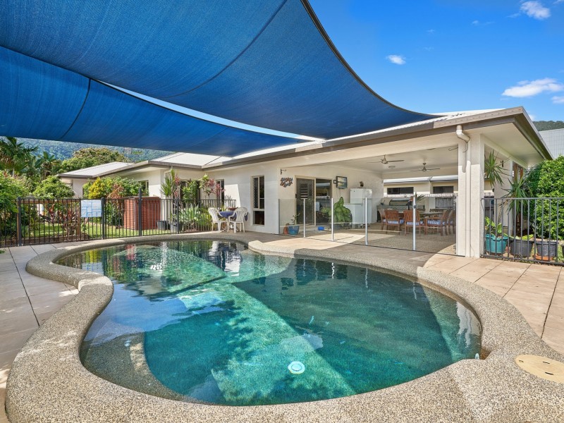 14 McAlister Avenue, Kewarra Beach QLD 4879