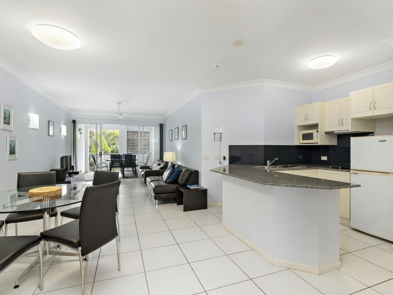304/139 Williams Esplanade, Palm Cove QLD 4879