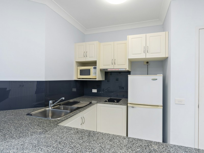 304/139 Williams Esplanade, Palm Cove QLD 4879