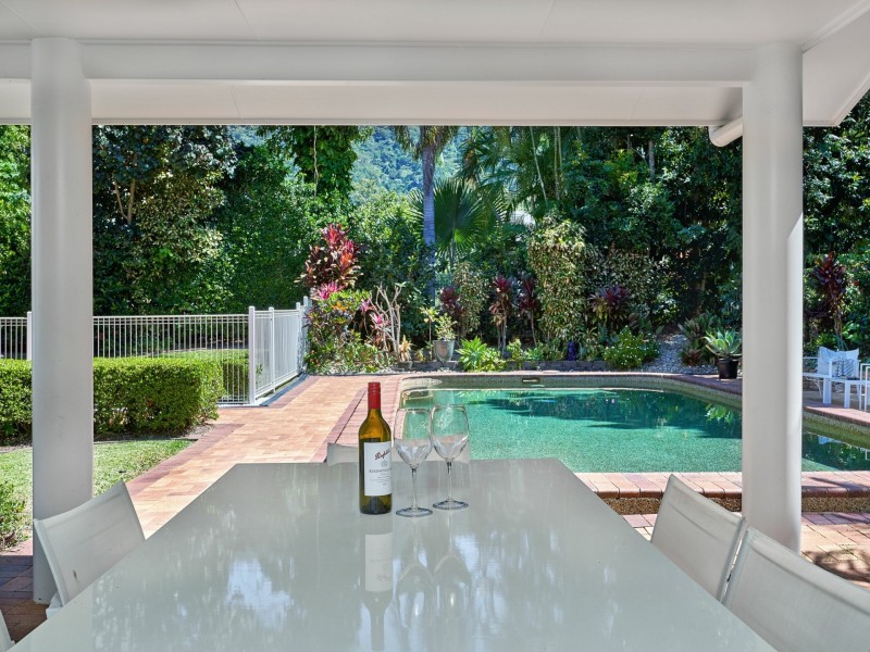 18 Cascade Avenue, Kewarra Beach QLD 4879