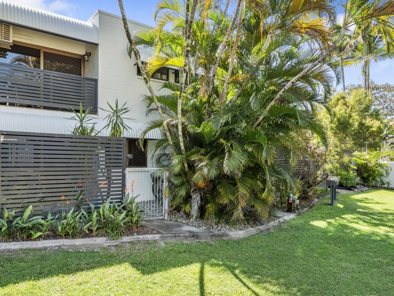 4/493-495 Varley Street, Yorkeys Knob QLD 4878