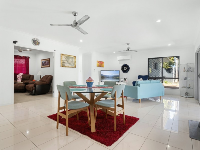 3 Como Close, Kewarra Beach QLD 4879