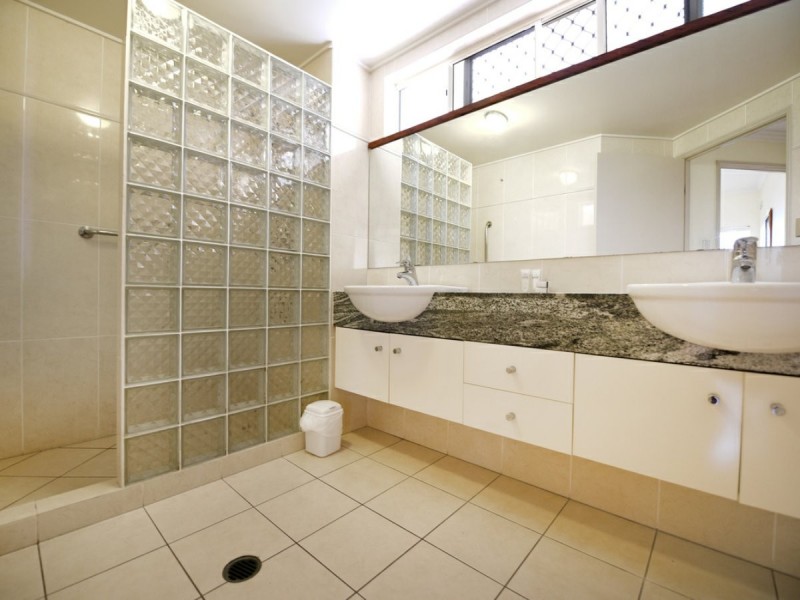 6/77 Arlington Esplanade, Clifton Beach QLD 4879