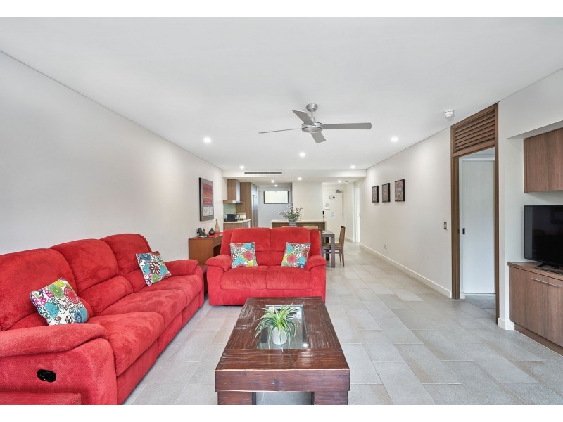 305/5 Triton Street, Palm Cove QLD 4879