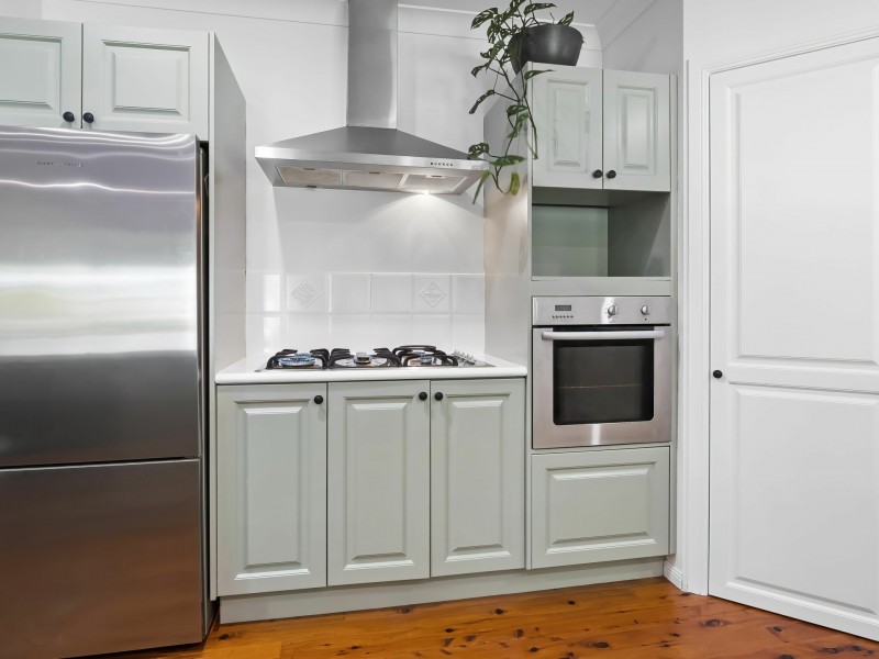 5 Legret Close, Clifton Beach QLD 4879