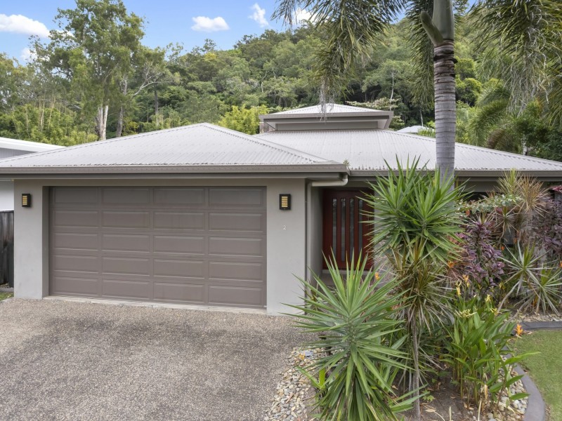 2 Lighthouse Court, Trinity Beach QLD 4879