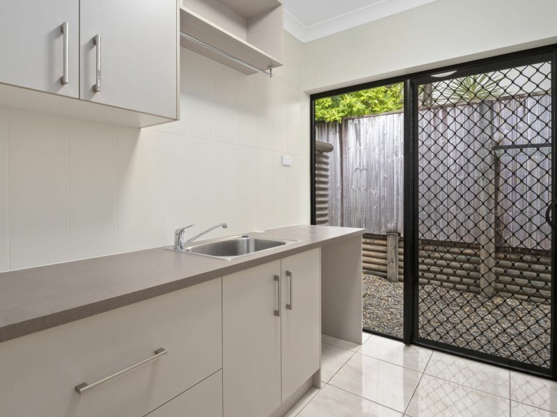 2 Lighthouse Court, Trinity Beach QLD 4879