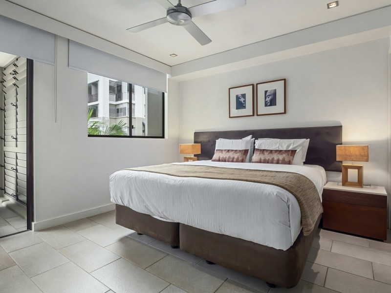 204/5 Triton Street, Palm Cove QLD 4879