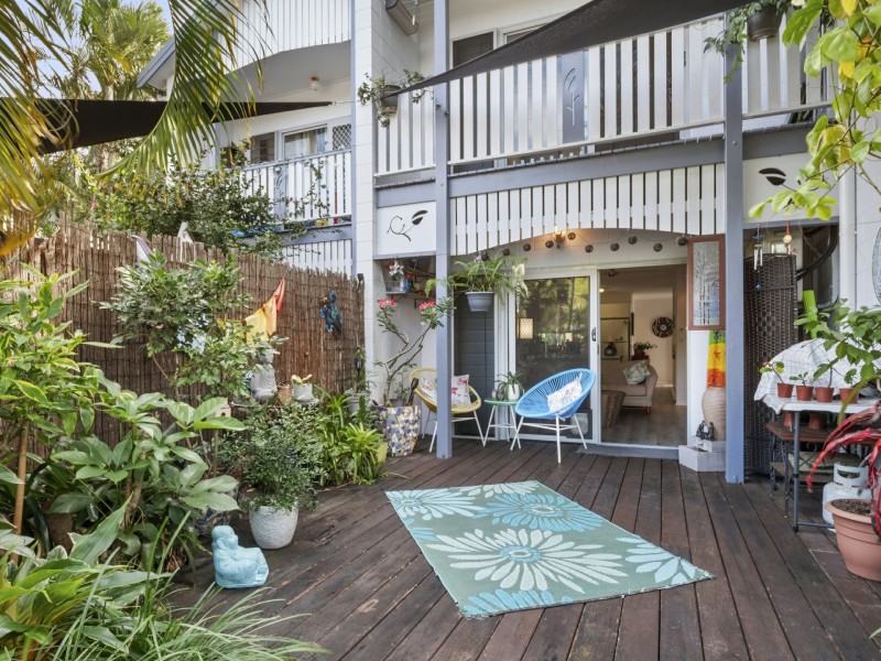2/54 Best Street, Yorkeys Knob QLD 4878