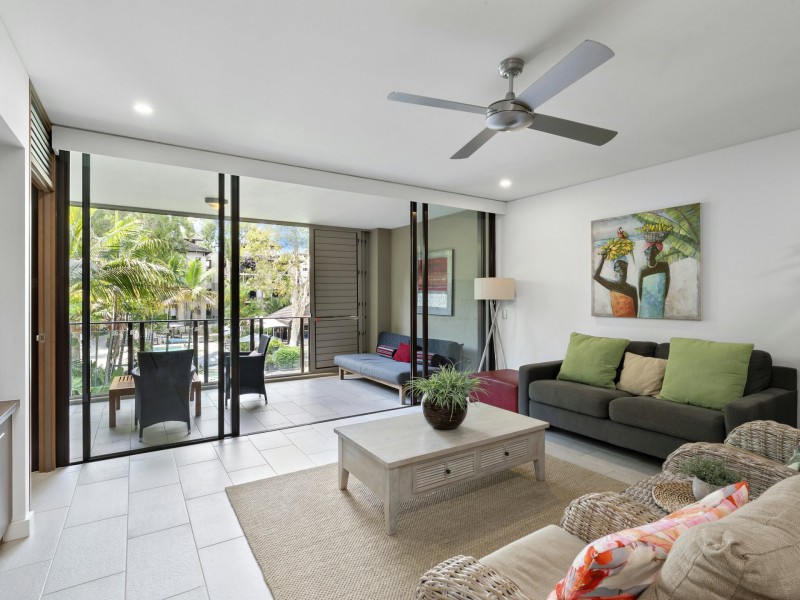 207/5 Triton Street, Palm Cove QLD 4879