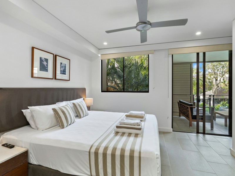 207/5 Triton Street, Palm Cove QLD 4879