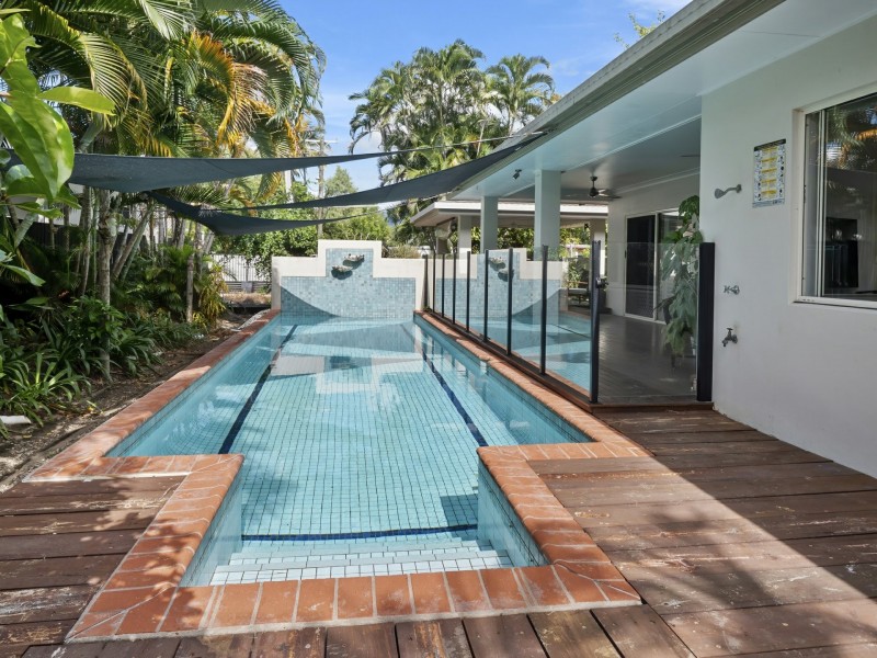 2 Whitehaven Court, Clifton Beach QLD 4879