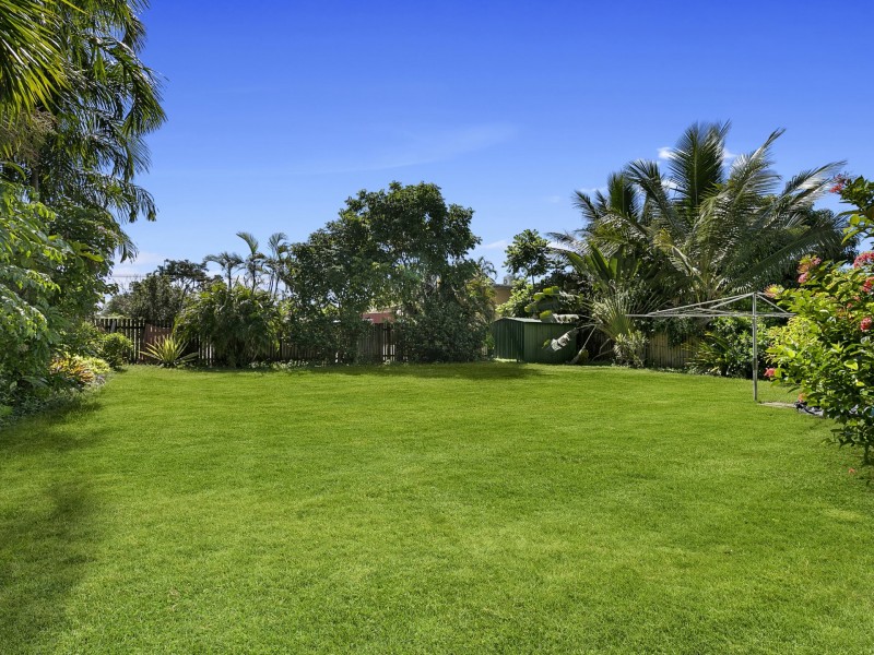 62 Cunningham Street, Yorkeys Knob QLD 4878