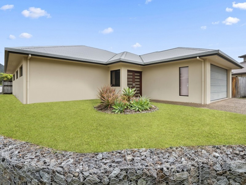 3 Kaban Grove, Trinity Park QLD 4879