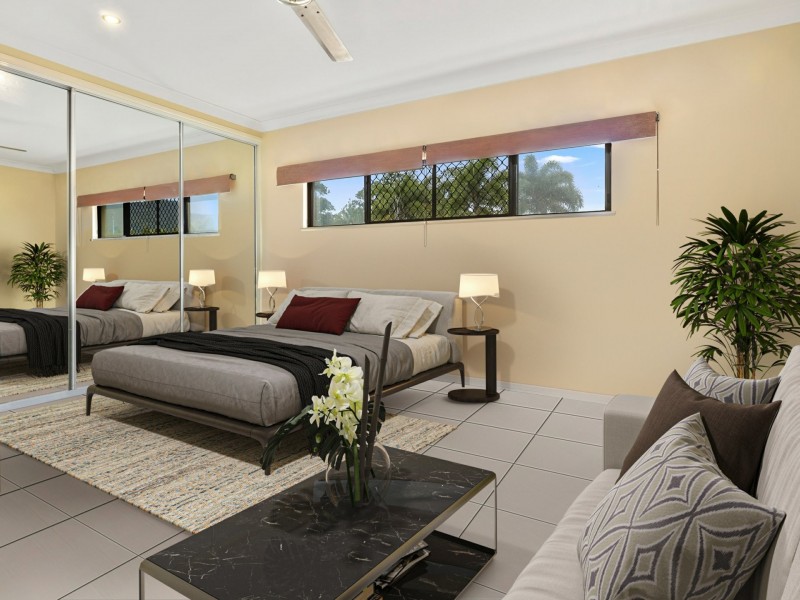 3 Kaban Grove, Trinity Park QLD 4879
