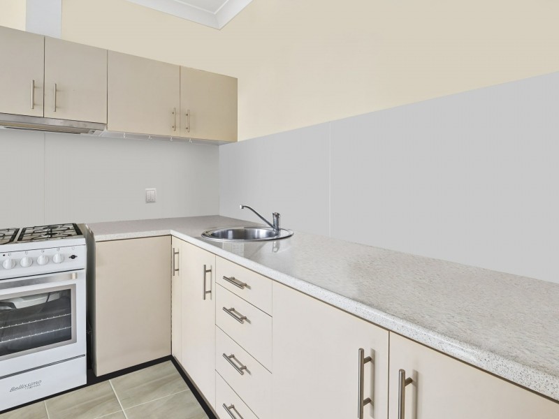 3 Kaban Grove, Trinity Park QLD 4879