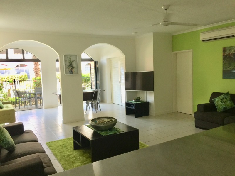 21/81-85 Cedar Road, Palm Cove QLD 4879