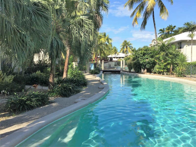 21/81-85 Cedar Road, Palm Cove QLD 4879