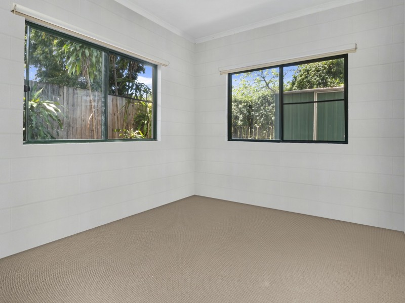 36 Wattle Street, Yorkeys Knob QLD 4878