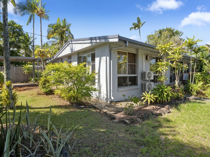 38 Wattle Street, Yorkeys Knob QLD 4878