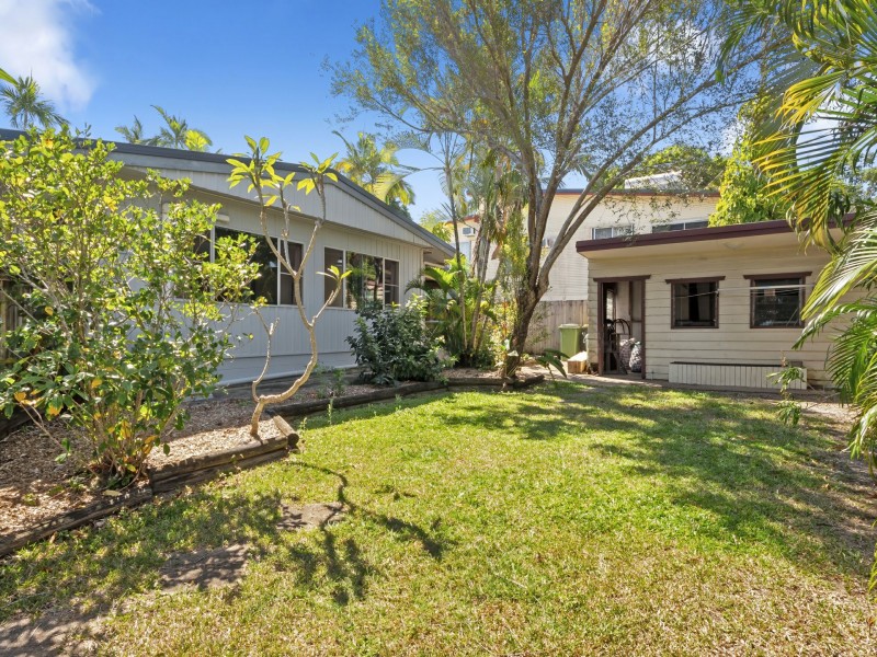 38 Wattle Street, Yorkeys Knob QLD 4878