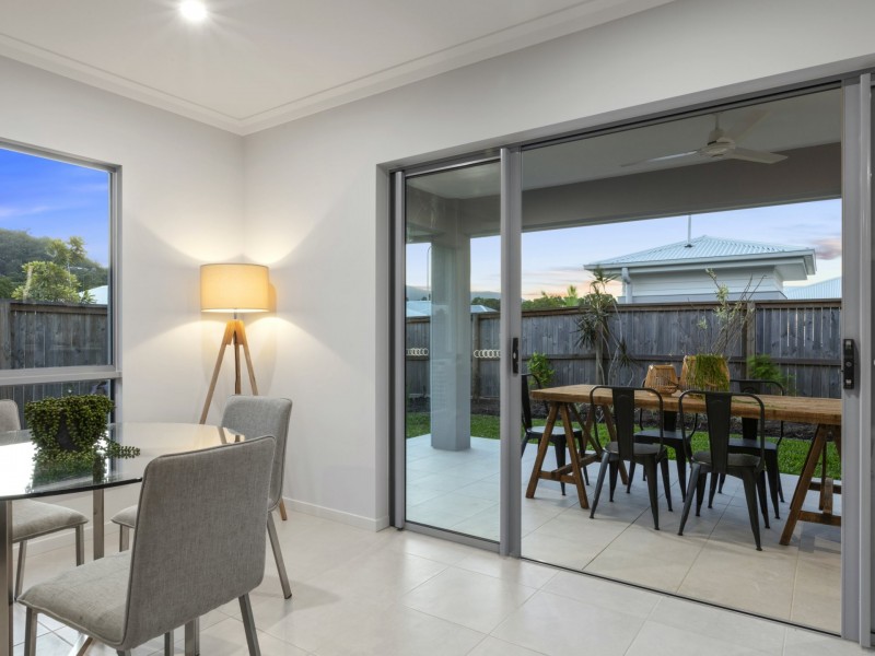 1 Master Circuit, Trinity Beach QLD 4879