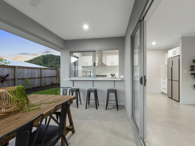 1 Master Circuit, Trinity Beach QLD 4879