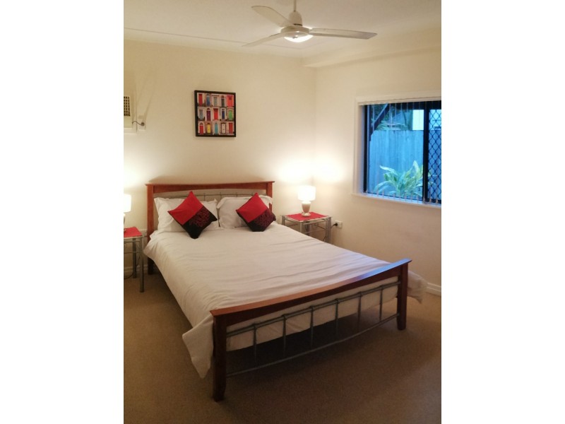 1/73 Sims Esplanade, Yorkeys Knob QLD 4878