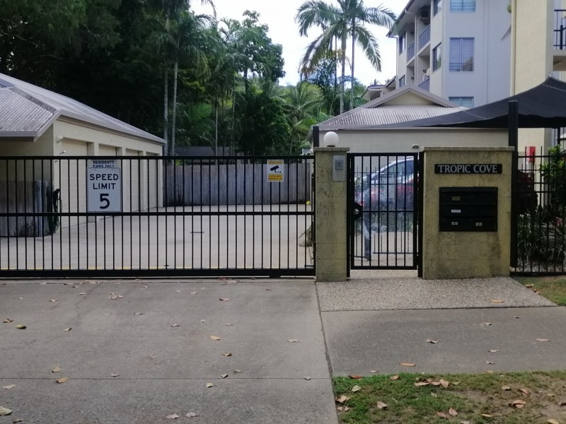 1/73 Sims Esplanade, Yorkeys Knob QLD 4878