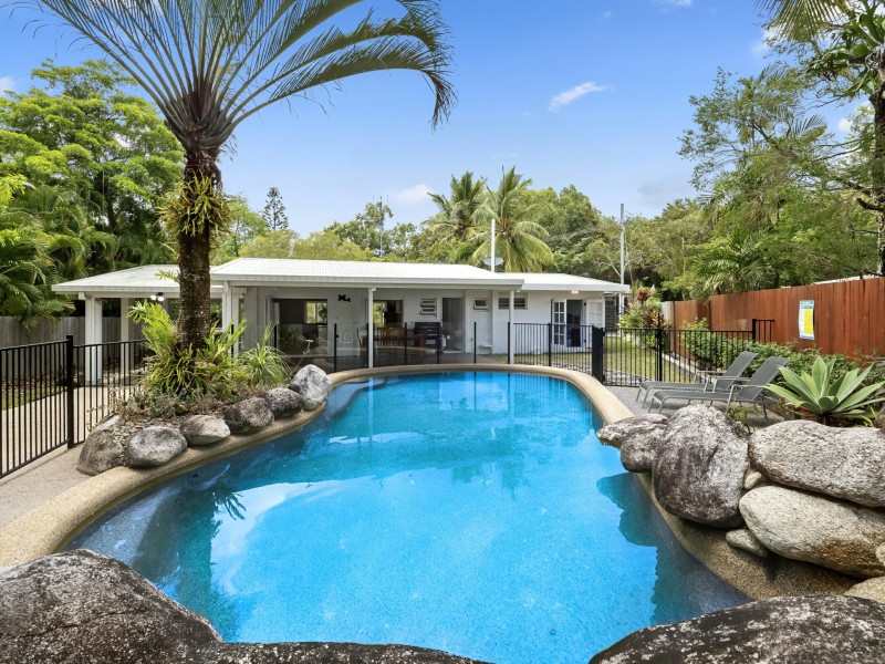 17 Rudder Street, Clifton Beach QLD 4879