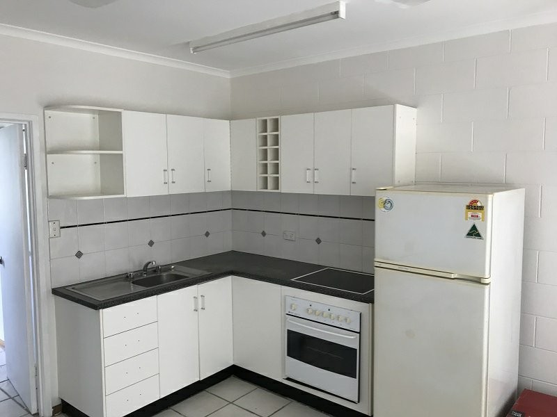9/326 McLeod Street, Cairns North QLD 4870
