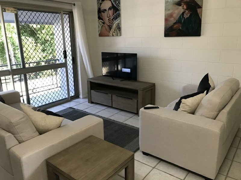 9/326 McLeod Street, Cairns North QLD 4870