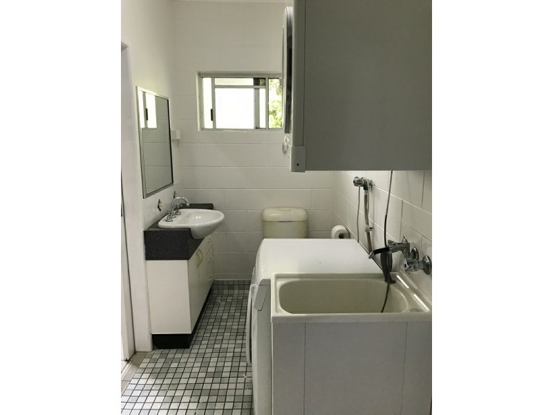 9/326 McLeod Street, Cairns North QLD 4870