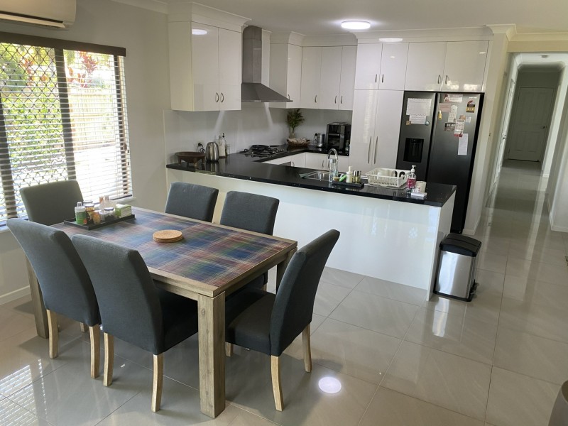 4 Brockman Way, Smithfield QLD 4878