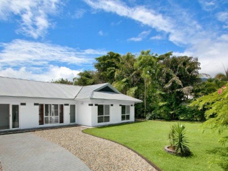 2 Miara Close, Kewarra Beach QLD 4879