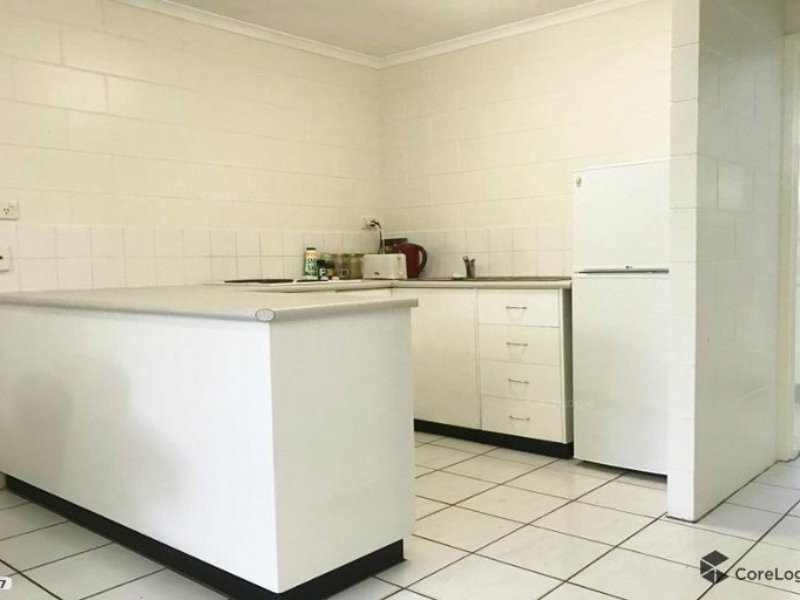 Unit 8/161-163 Grafton St, Cairns North QLD 4870