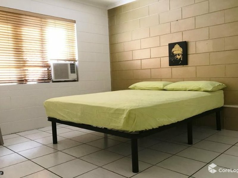 Unit 8/161-163 Grafton St, Cairns North QLD 4870