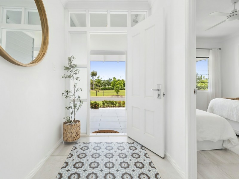 16 Charringa Link, Smithfield QLD 4878