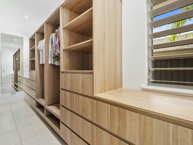 19 Aurelia Road, Palm Cove QLD 4879