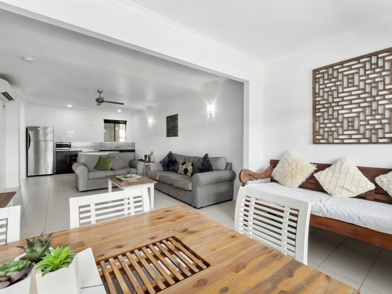 28/81-85 Cedar Road, Palm Cove QLD 4879