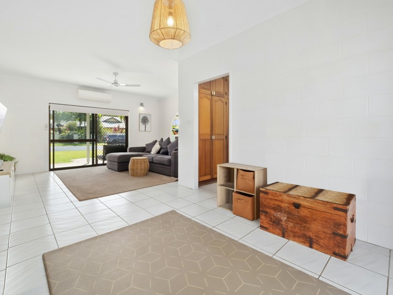 17 St Crispin Street, Clifton Beach QLD 4879