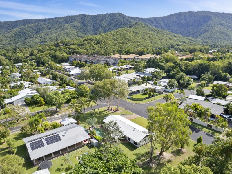 17 St Crispin Street, Clifton Beach QLD 4879
