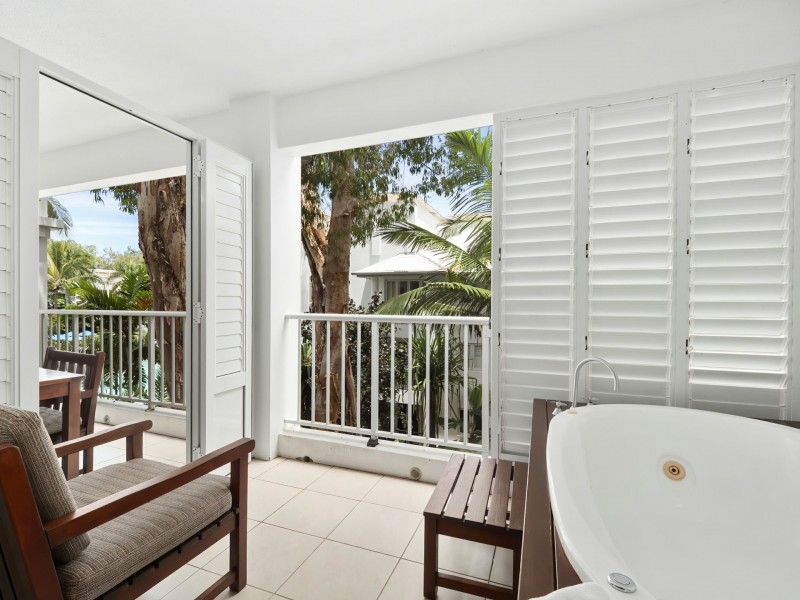 5431-5432/123-127 Williams Esplanade, Palm Cove QLD 4879