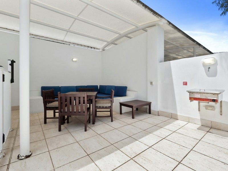 5431-5432/123-127 Williams Esplanade, Palm Cove QLD 4879