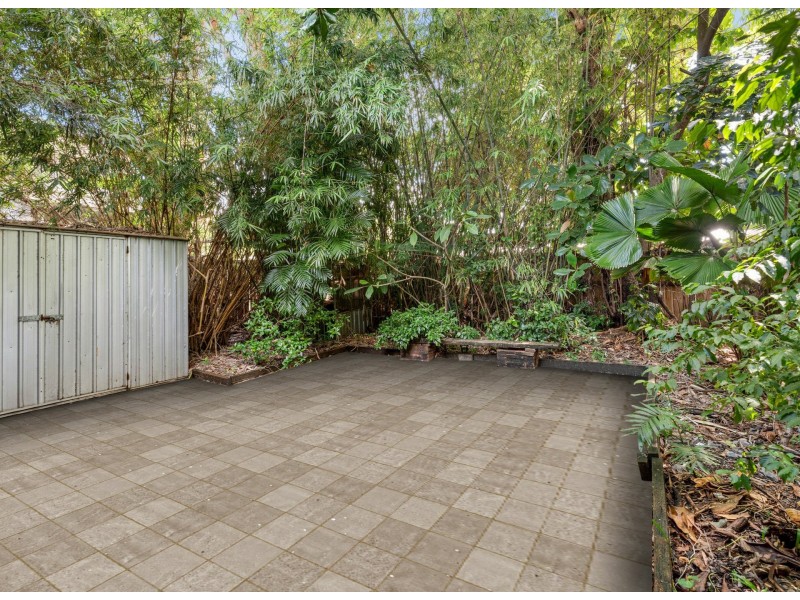 1/25 Bouganvillea Street, Holloways Beach QLD 4878