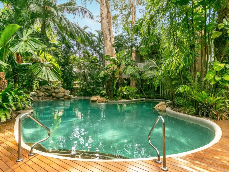 Apartment 206/6-8 Triton St, Palm Cove QLD 4879